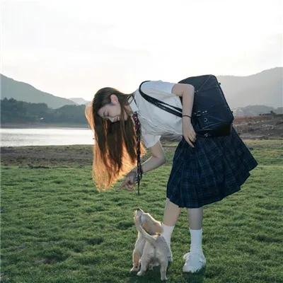 住我对面的小哥哥